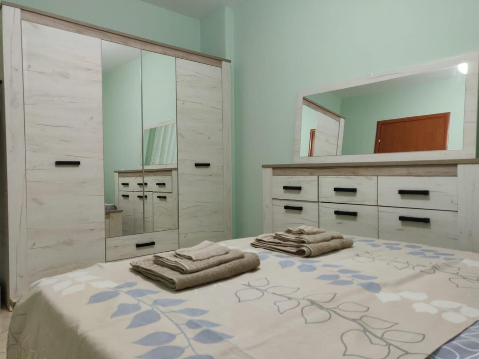 Bevis Apartment Tirana Bagian luar foto