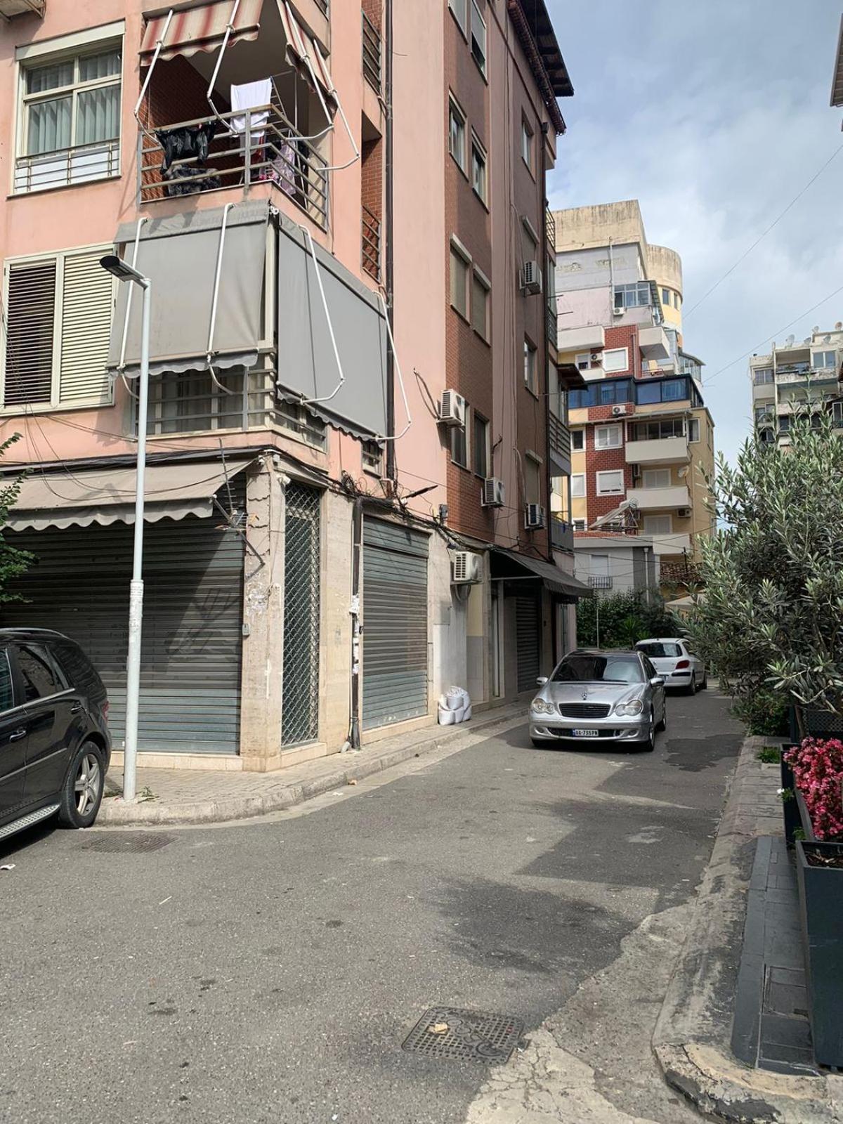 Bevis Apartment Tirana Bagian luar foto